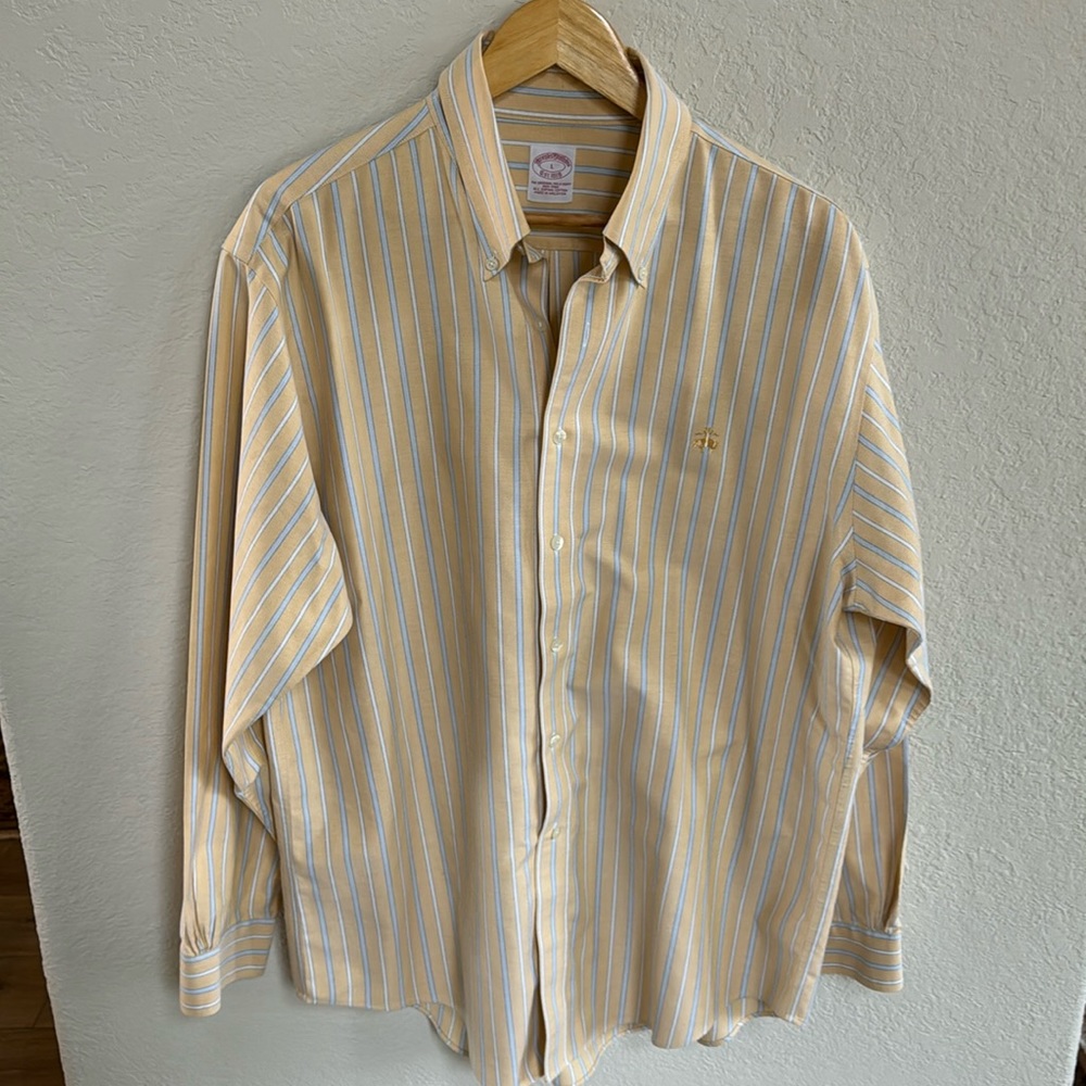 Brooks Brother Yellow Button Down Shirt non-iron